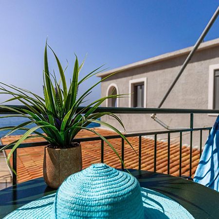 Marina Aparthotel Kardhamili Buitenkant foto