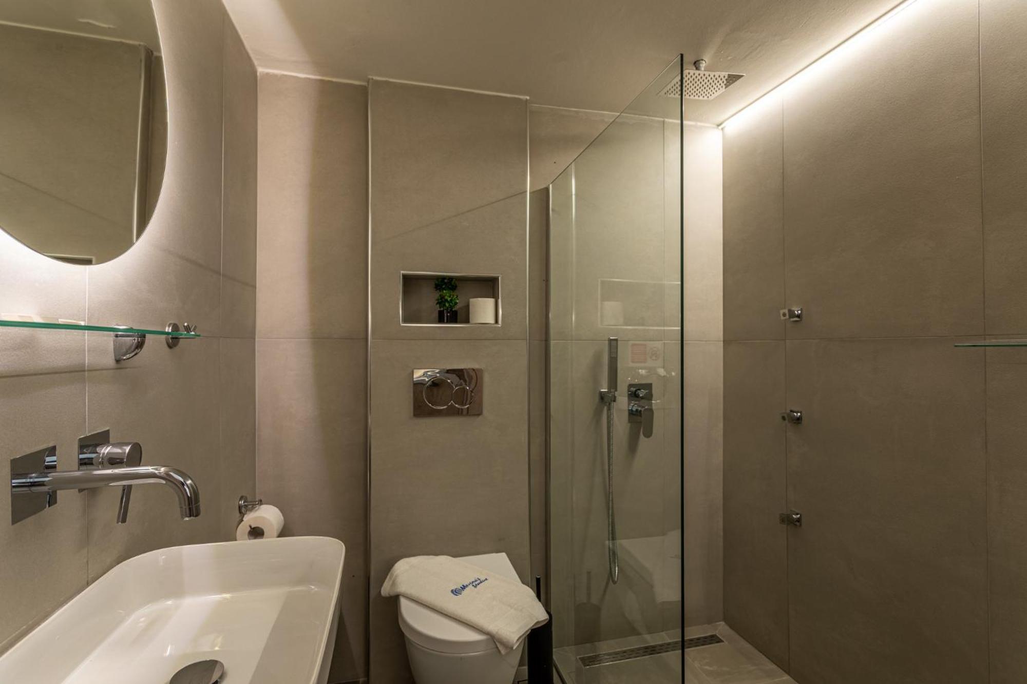 Marina Aparthotel Kardhamili Buitenkant foto
