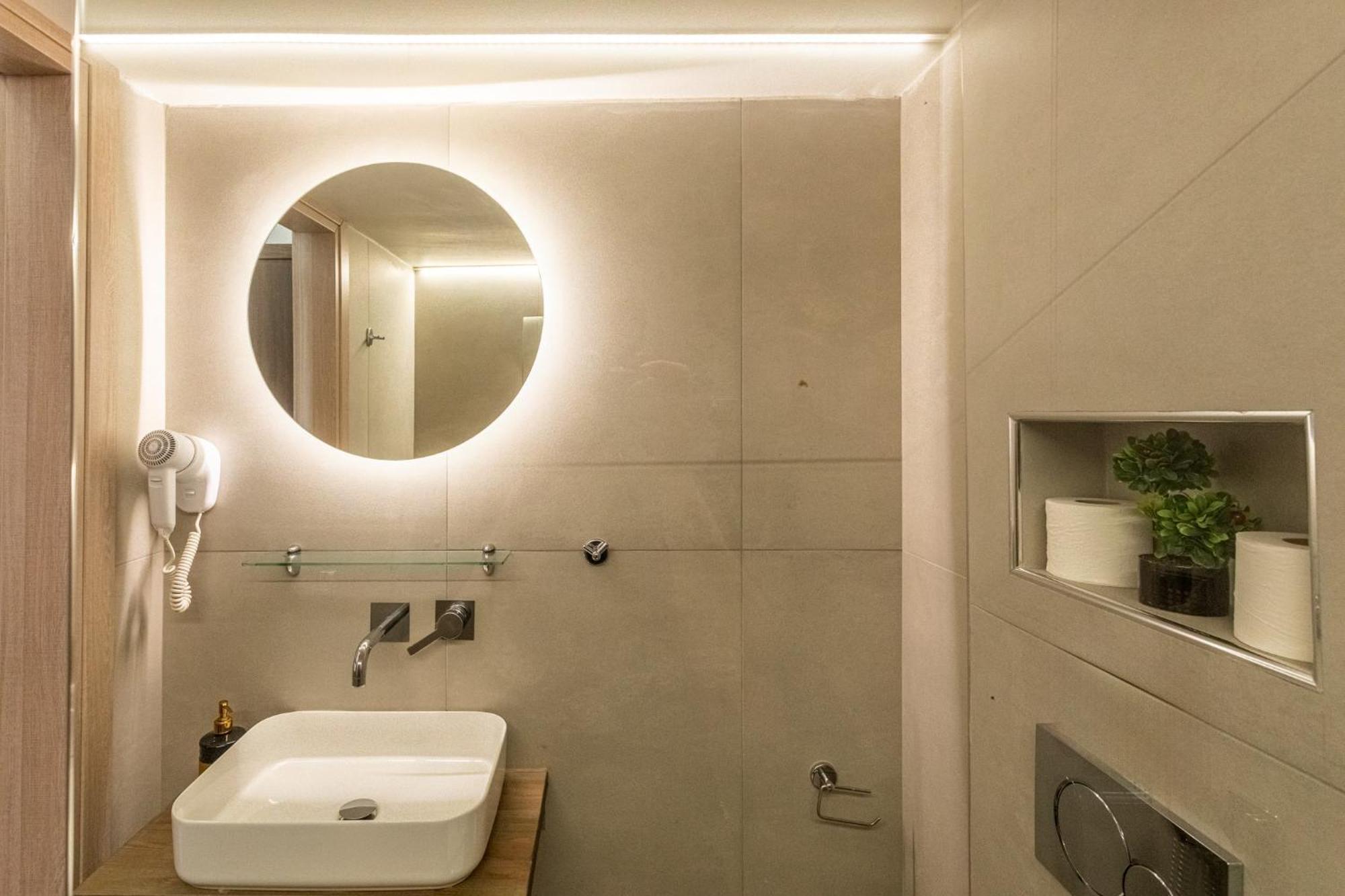 Marina Aparthotel Kardhamili Buitenkant foto